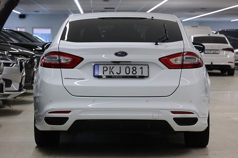 Ford Mondeo 2.0 TDCi 150hk Titanium Business Navi Keyless B-Kamera