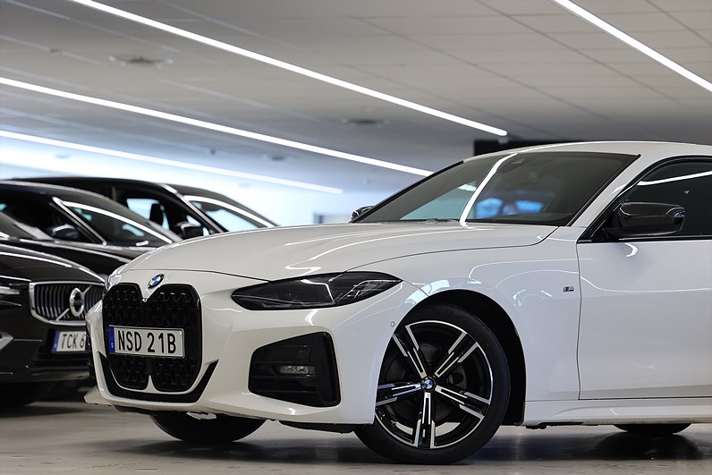 BMW 420i Coupé 184hk M Sport Alcantara B-kamera Rattvärme Carplay