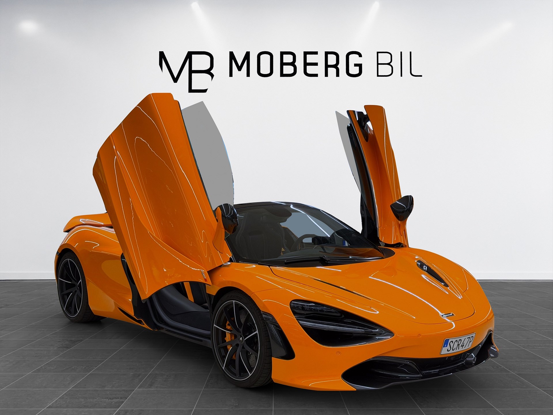 McLaren 720S Spider Performance Plus B&W Carbon Lift