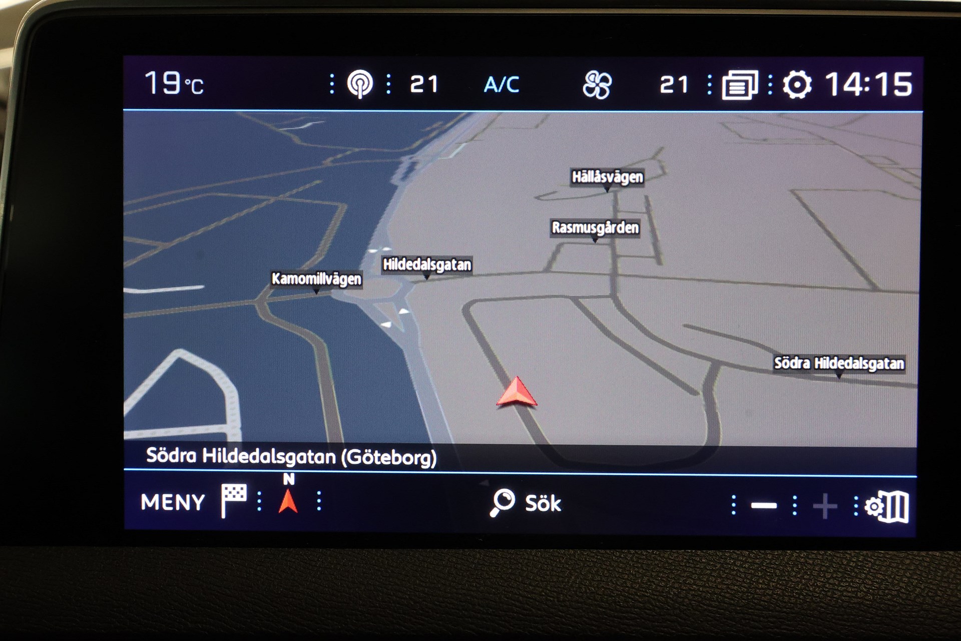 Peugeot 5008 2.0 BlueHDi 181hk *Hjulkampanj!* GT Line Focal 7-sits Drag