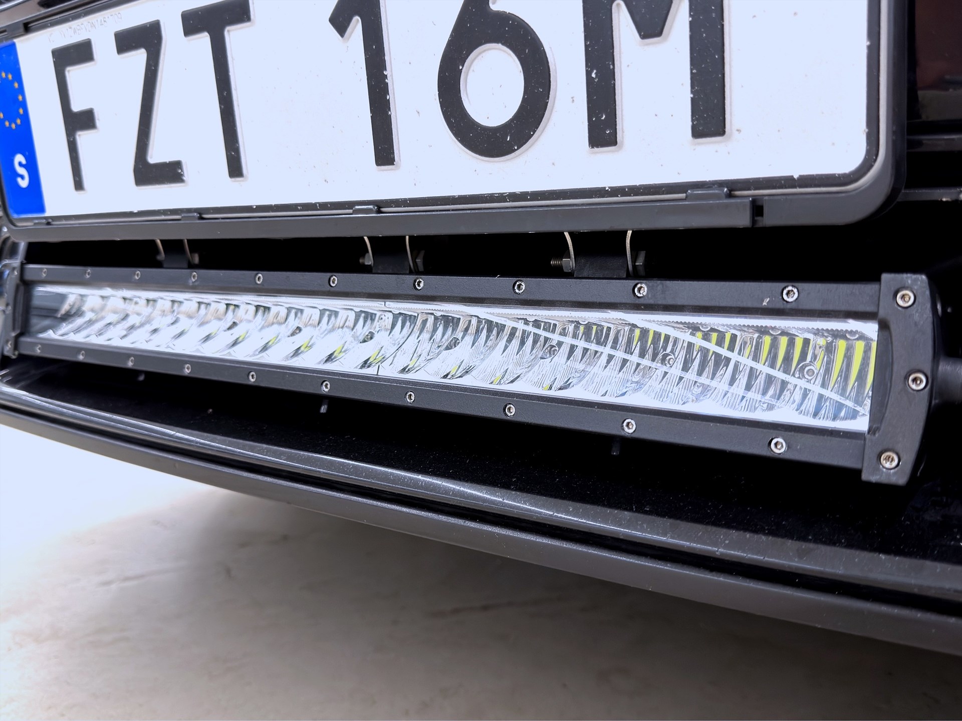 Recharge T6 AWD 340hk R-Design HUD H/K Läder