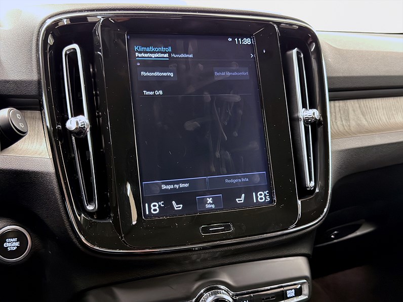 Volvo XC40 D3 150hk Inscription Navi Keyless Värmare B-Kamera