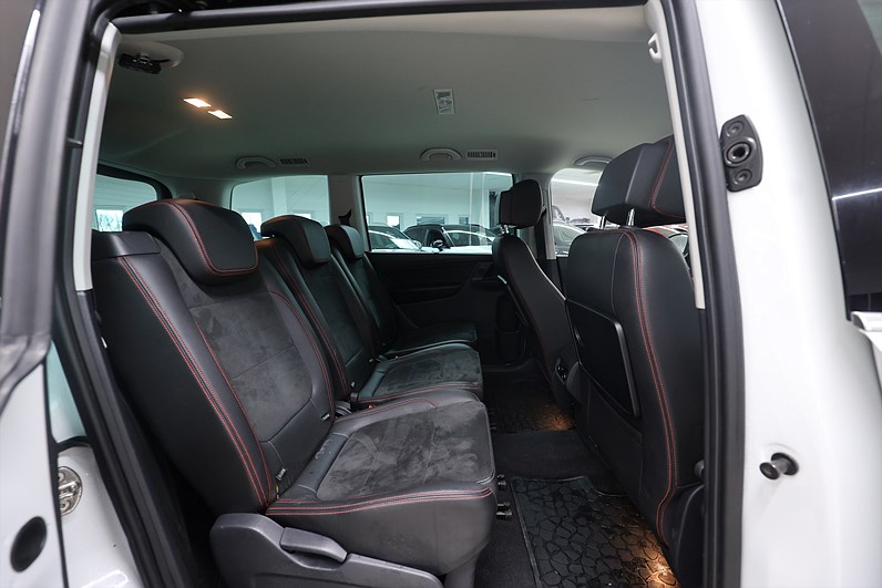 SEAT Alhambra 2.0 TDI 4Drive 184hk FR-Line Navi Drag Värmare