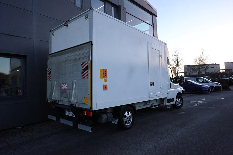 Peugeot Boxer Chassi Cab 335 2.0 131hk BG-Lyft B-Kamera PDC