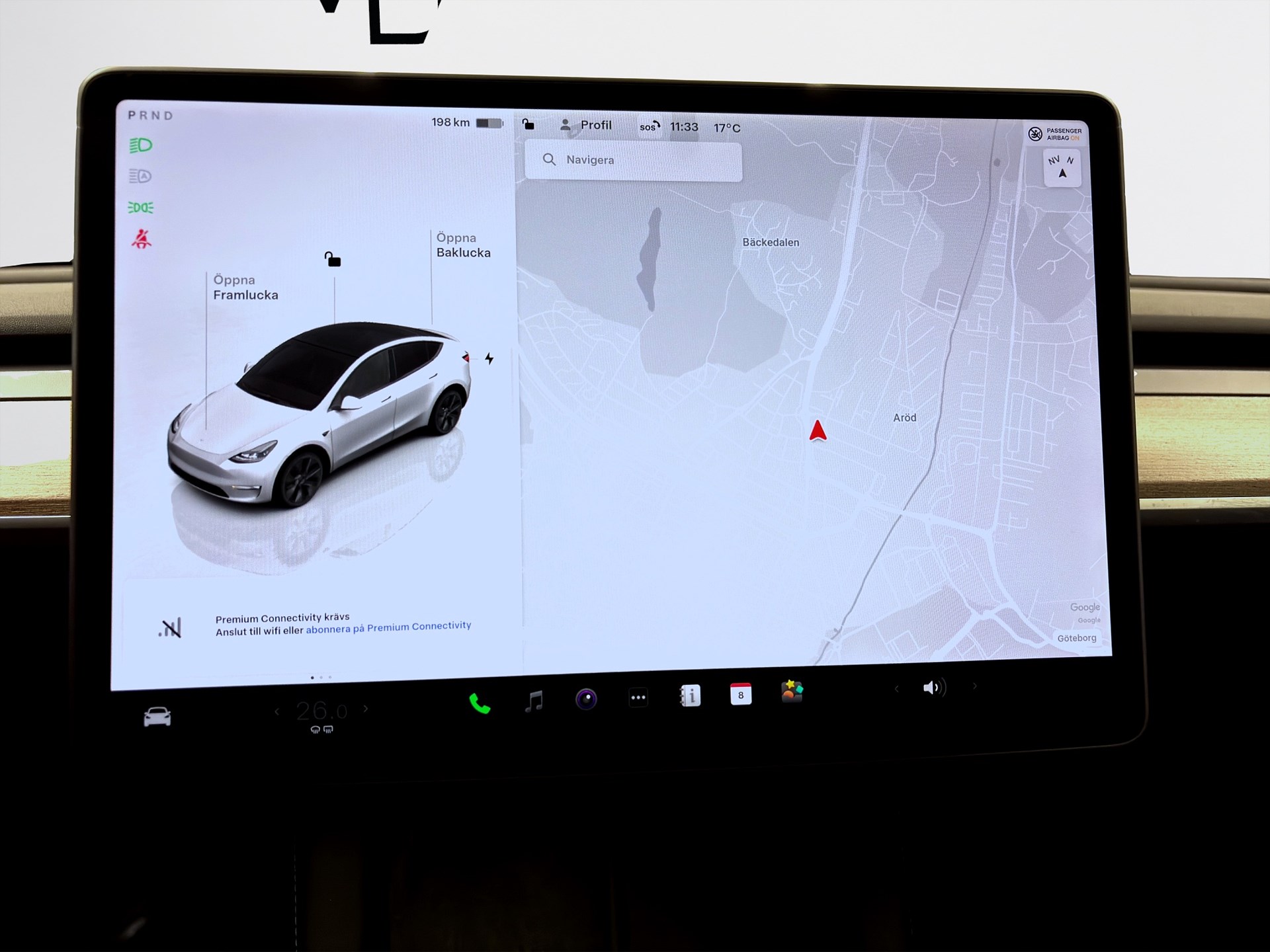Tesla Model Y Standard Range 299hk Helg på Moberg! Pano Premium Navi 360