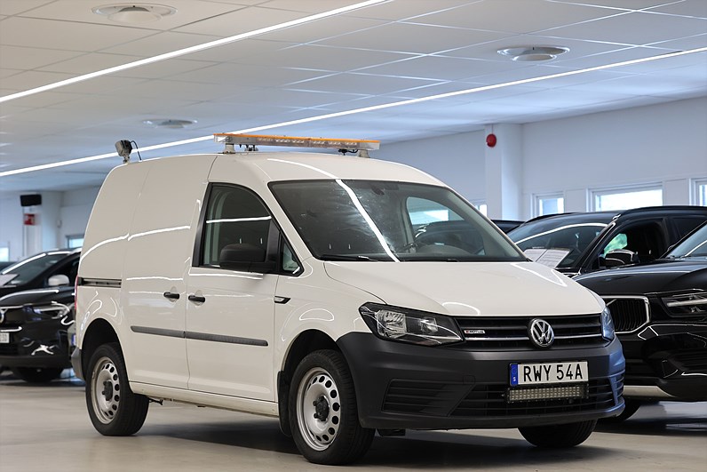 Volkswagen Caddy 2.0 TDI 4M V-inrett Värmare Drag MOMS