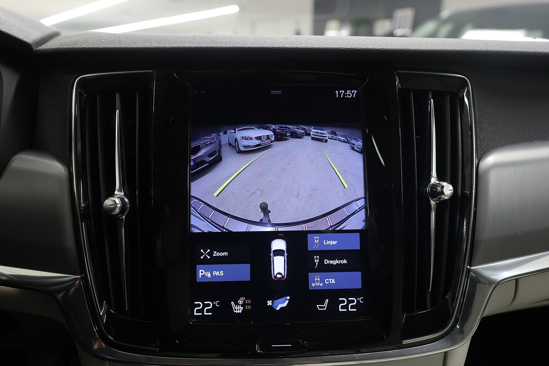 Volvo V90 D4 AWD 200hk Polestar Momentum HUD H/K