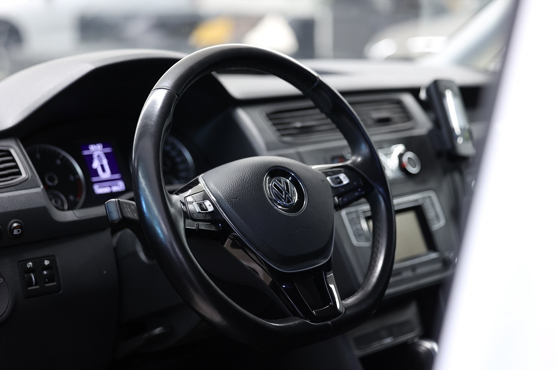 Volkswagen Caddy 2.0 TDI 4M V-inrett Värmare Drag MOMS