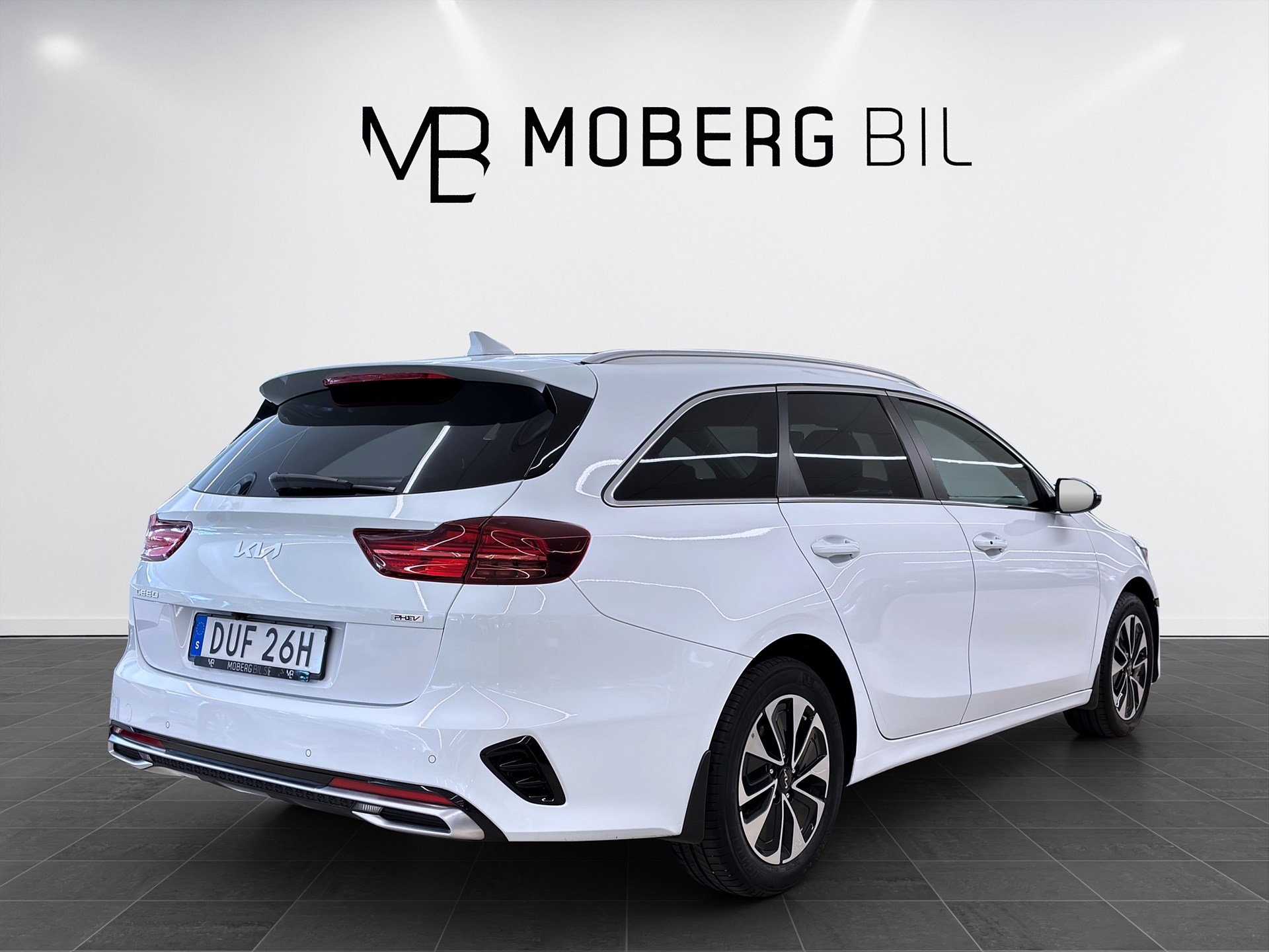 Kia Ceed SW Plug-in Hybrid 141hk Helg på Moberg! Advance B-Kamera Navi Keyless