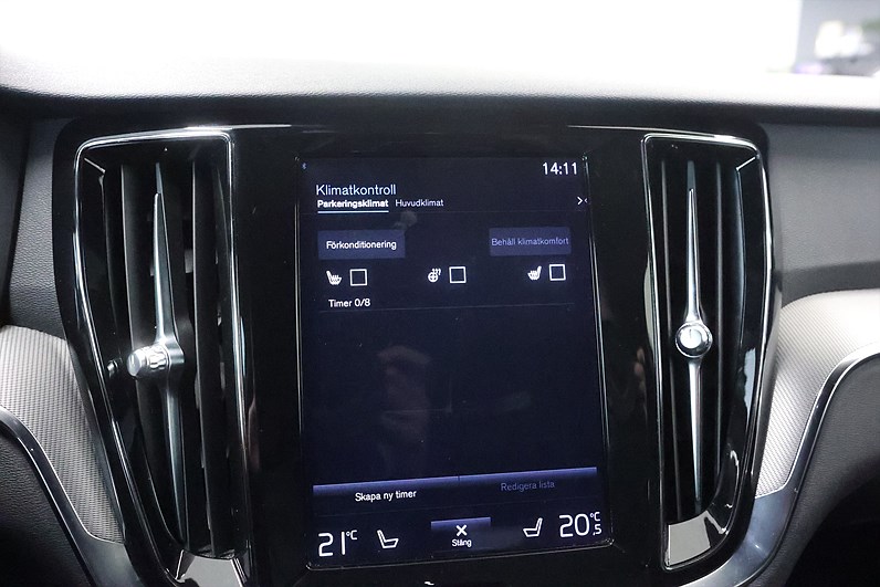 Volvo V60 Recharge T6 AWD 340hk R-Design B-kamera Värmare