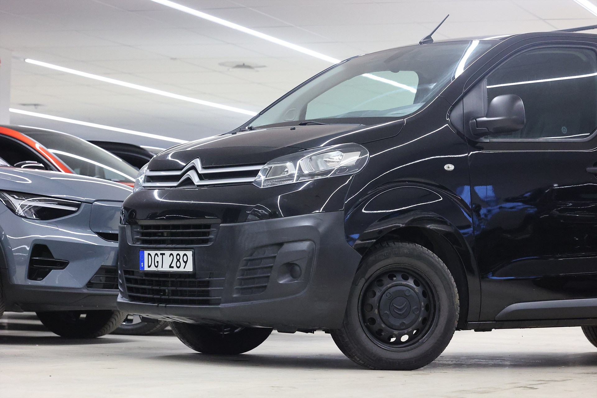 Citroën Jumpy Van 2.0 BlueHDi 177hk L2 Värmare Drag MOMS