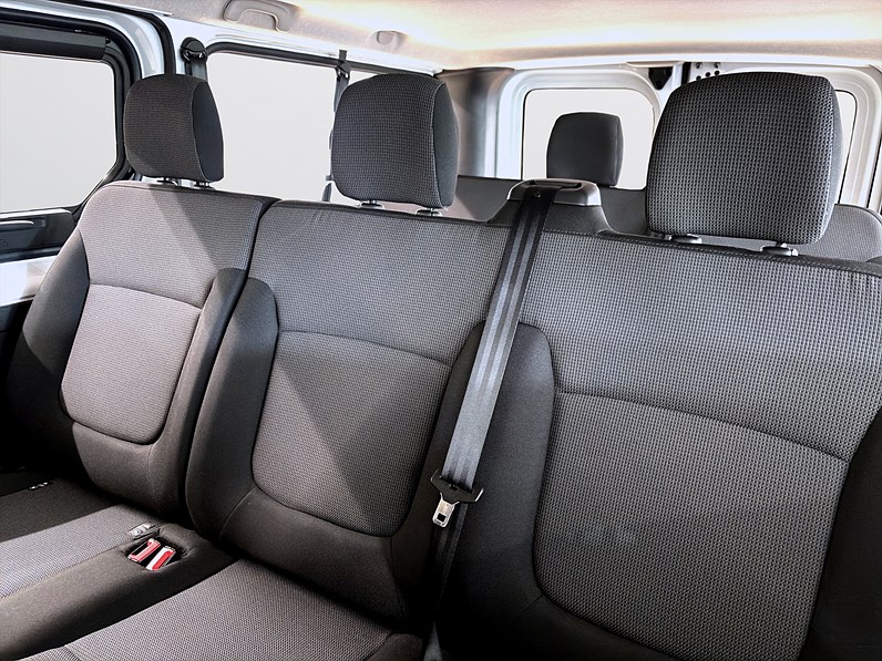 Renault Trafic Passenger 2.0 dCi 150hk Helg på Moberg! 9-Sits Grand Kombi B-Kamera