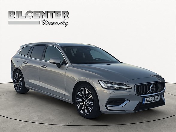 Volvo V60 Recharge T6 AWD CORE DRAG SKINN