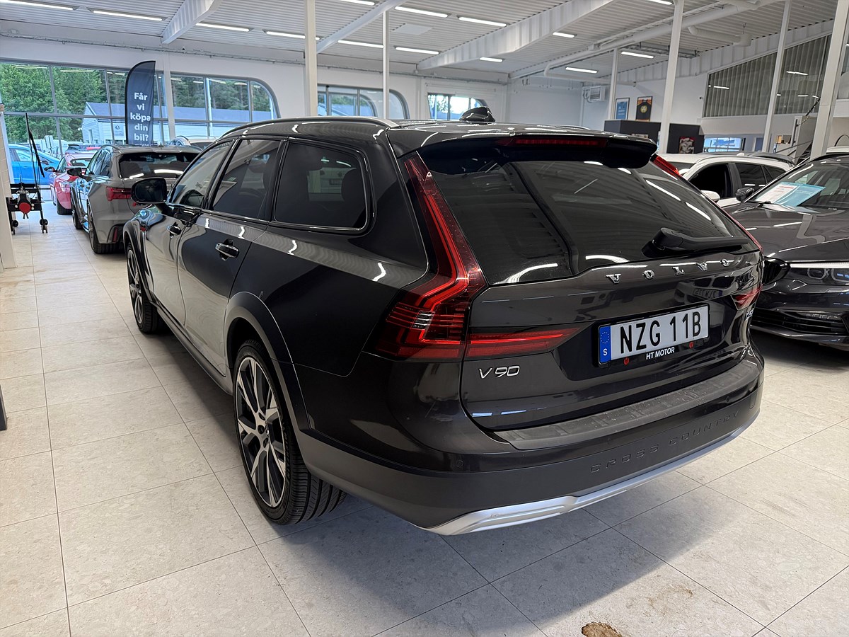 Volvo V90 Cross Country – bild 4