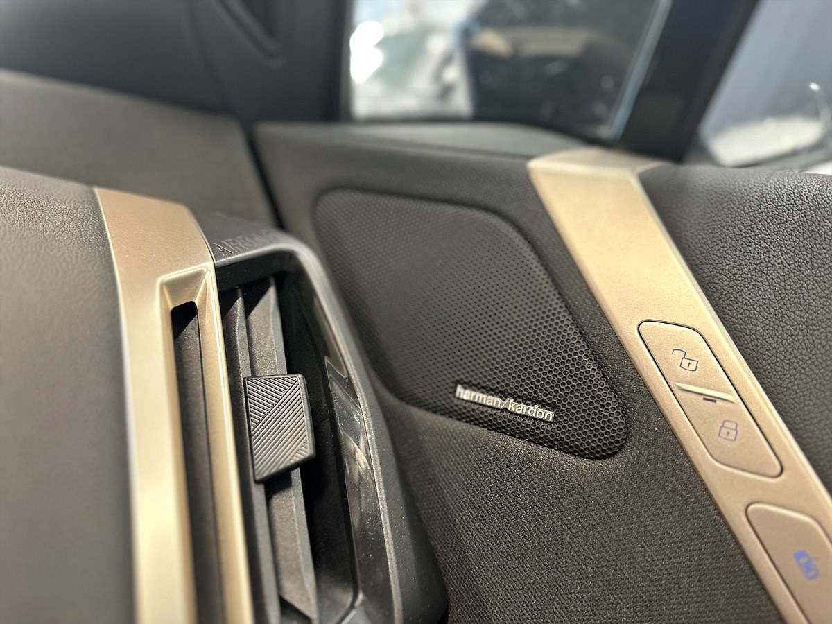 BMW iX – bild 24