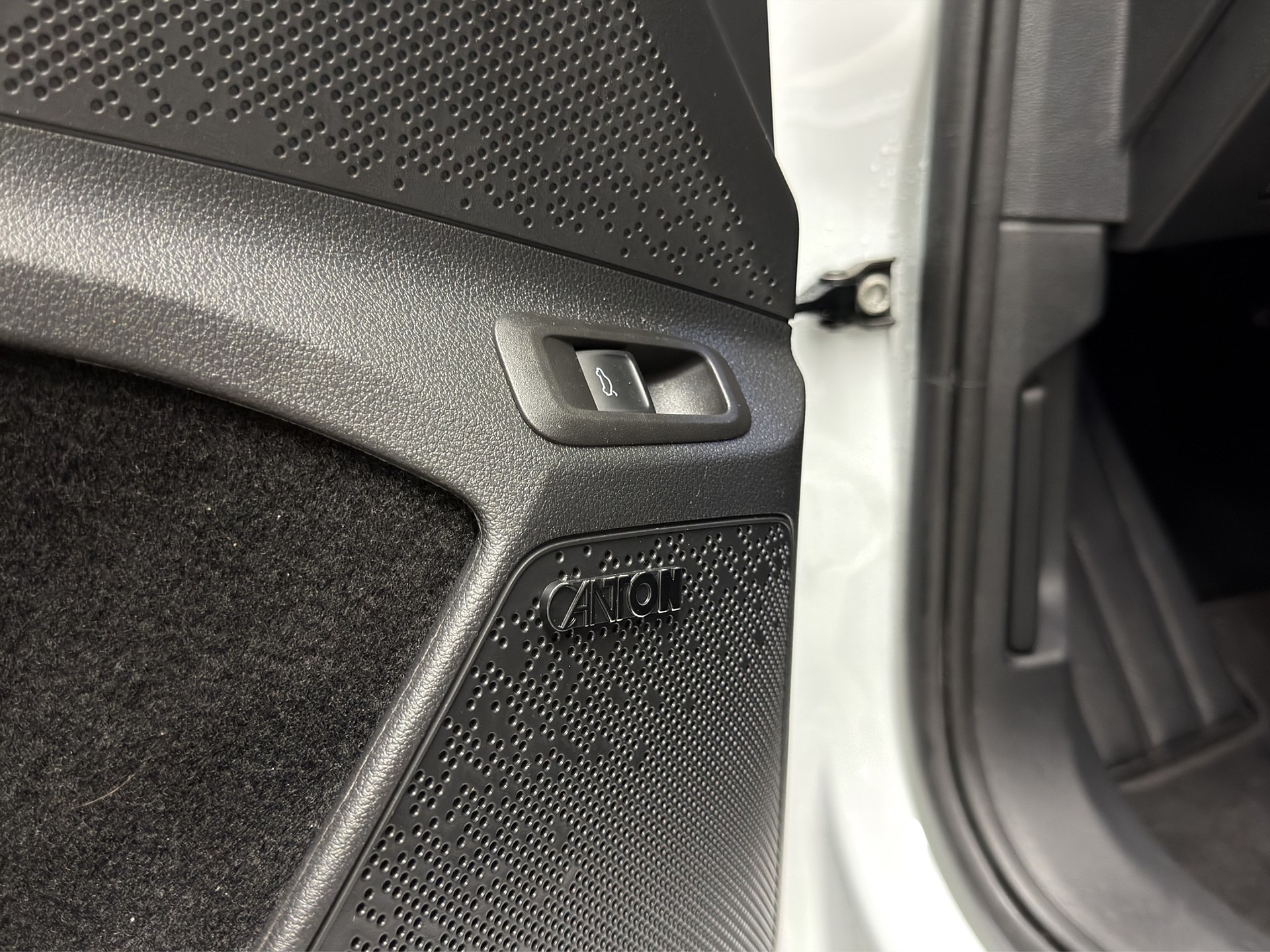 Škoda Enyaq iV 80x 265hk HUD CANTON Drag B-Kamera Navi