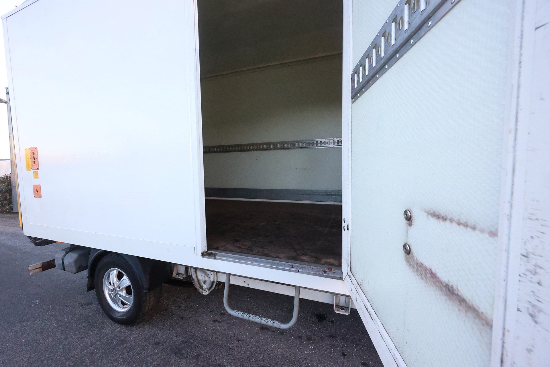 Peugeot Boxer Chassi Cab 335 2.0 131hk BG-Lyft B-Kamera PDC