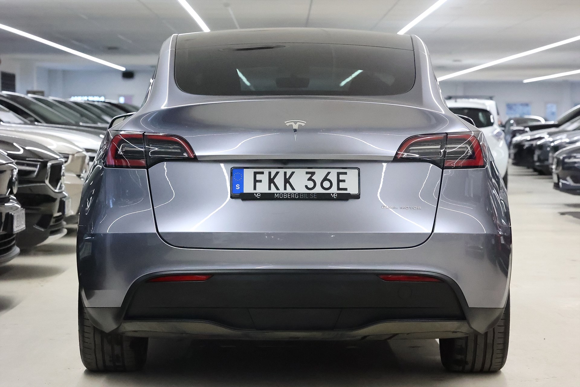 Tesla Model Y Long Range AWD 514hk Pano Navi Läder