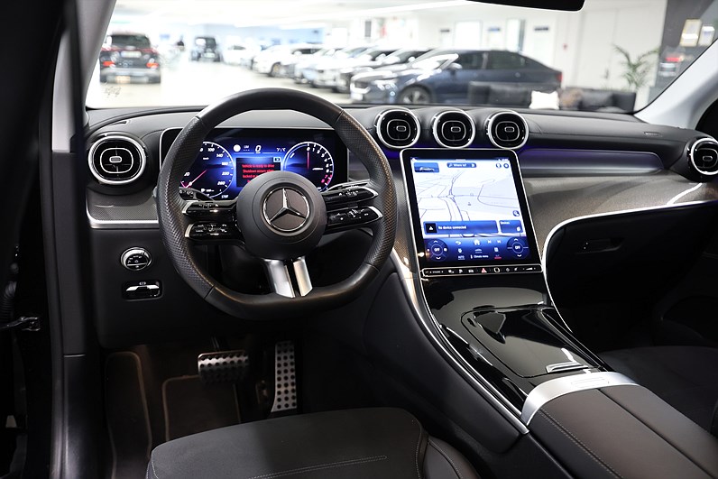 Mercedes-Benz GLC 300 e 4M *Inbyteskampanj!* AMG Drag Skinn MOMS