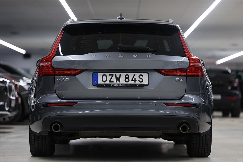 Volvo V60 B4 197hk Momentum Värmare Navi B-kamera