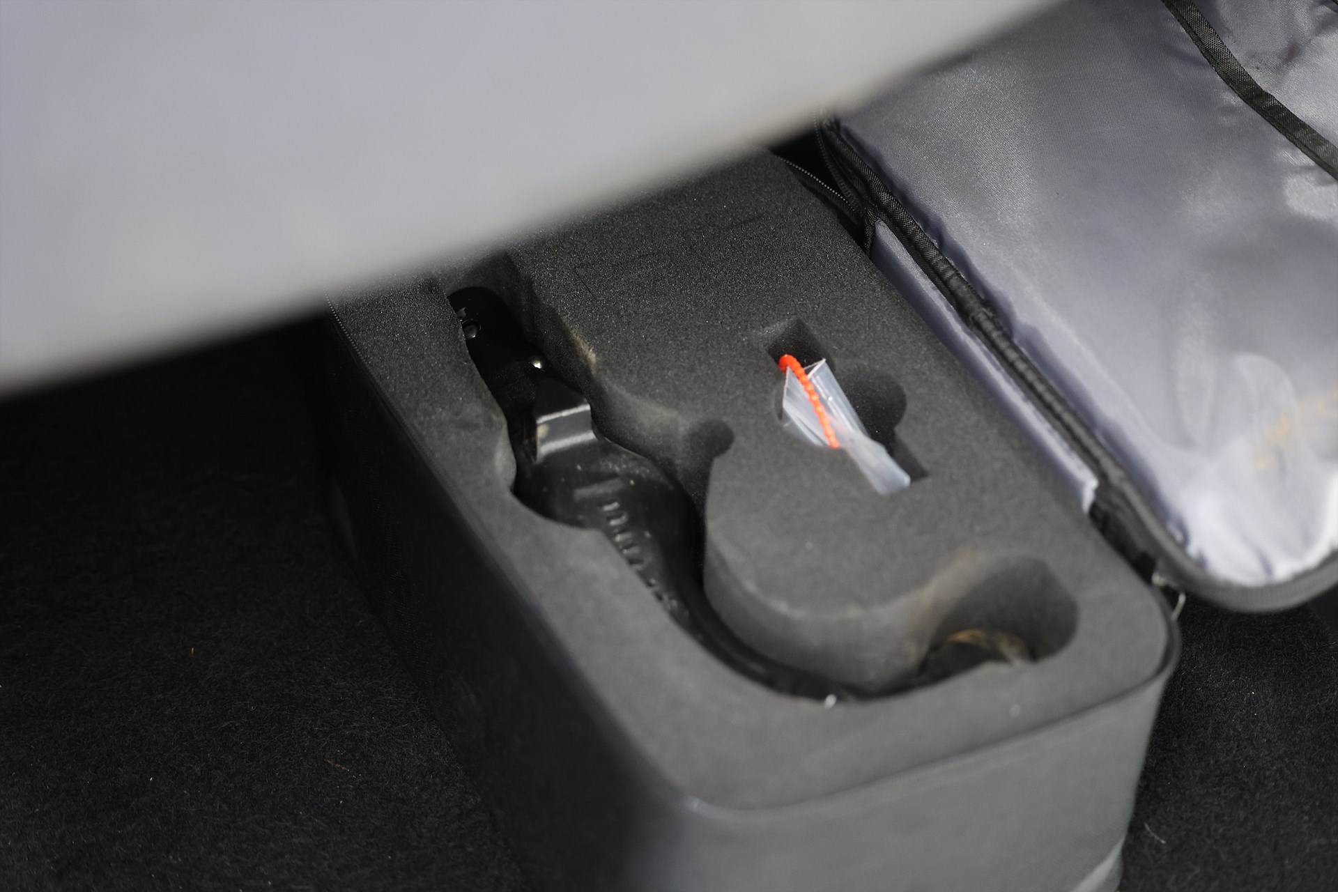 Tesla Model Y Long Range AWD 514hk *Hjulkampanj!* AP Drag Pano