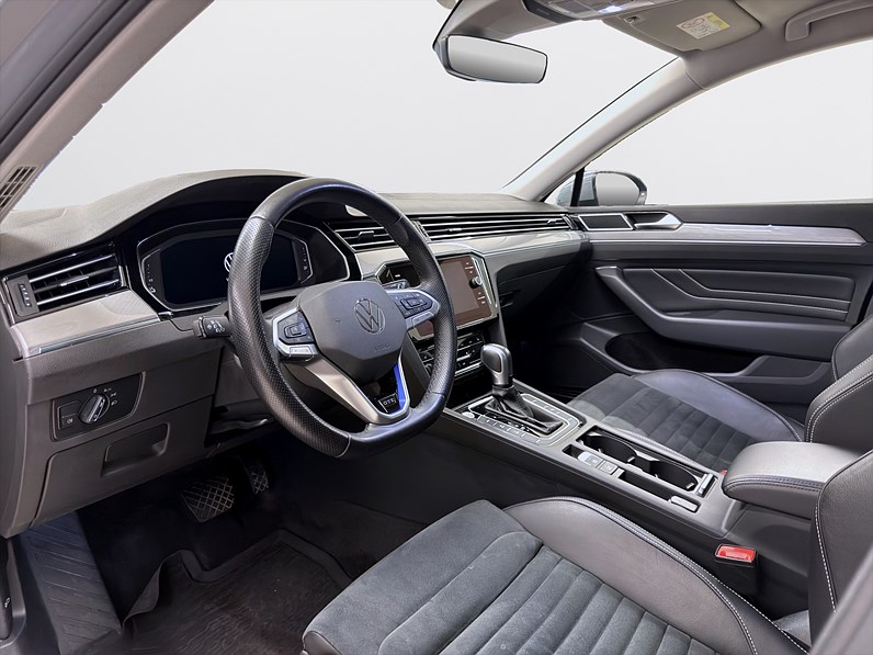 Volkswagen Passat SC GTE 218hk Executive Cockpit Drag B-Kamera