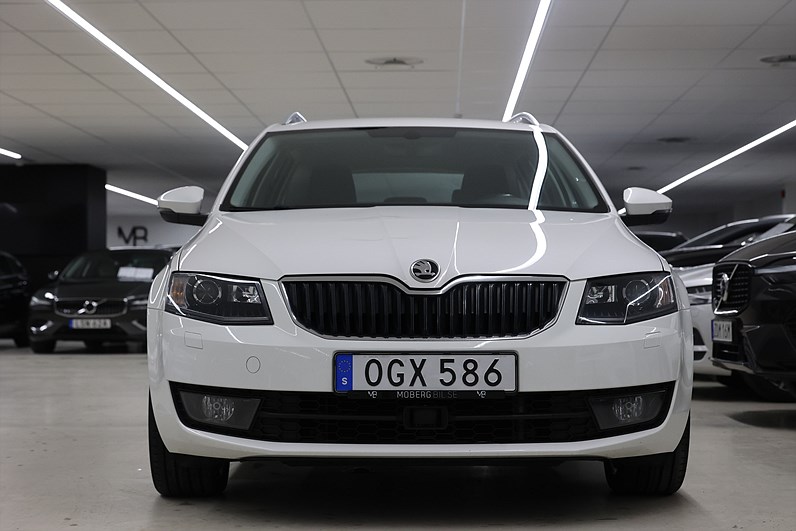 Skoda Octavia 1.4 TSI 150hk *Hjulkampanj!* Style Farth Carplay PDC