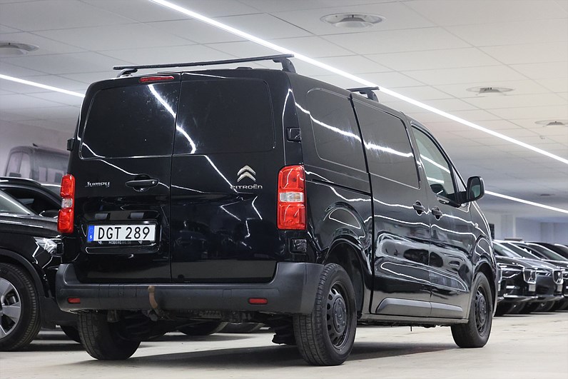 Citroën Jumpy Van 2.0 BlueHDi 177hk L2 Värmare Drag MOMS