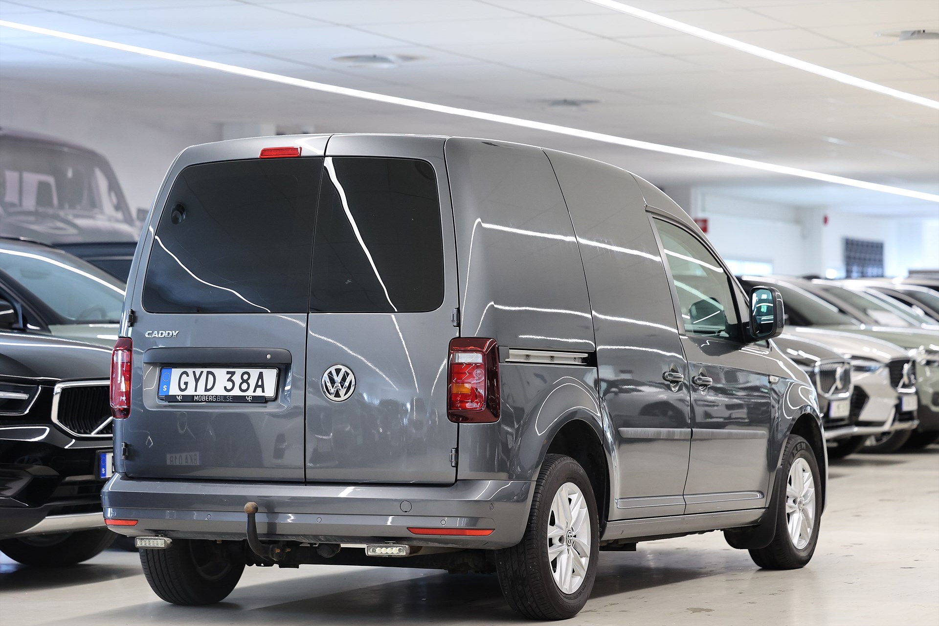 Volkswagen Caddy 2.0 TDI DSG 102hk Drag Adapt fart Carplay LEASEBAR