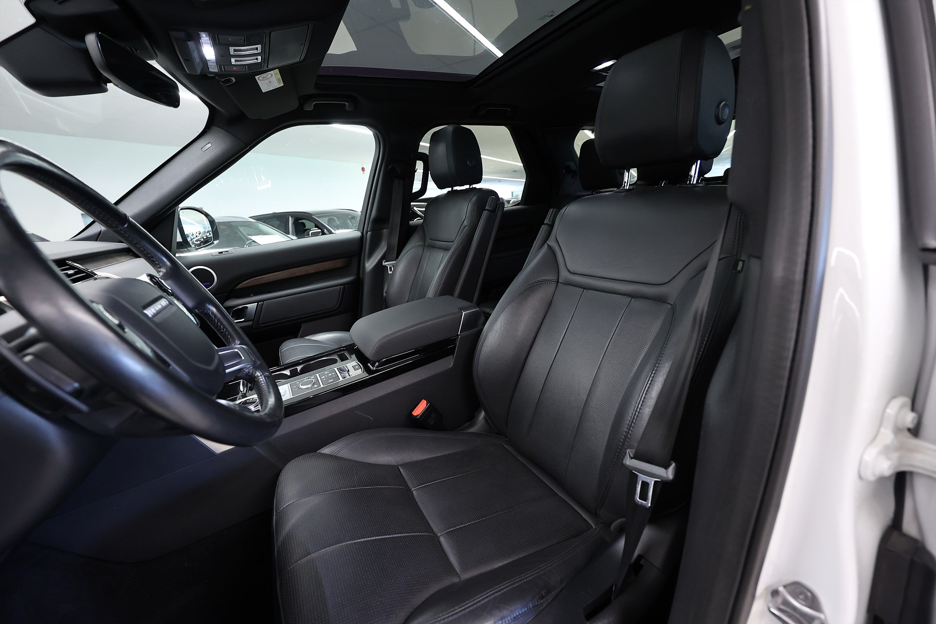 Land Rover Discovery SDV6 306hk HSE 7-sits Drag Pano Keyless