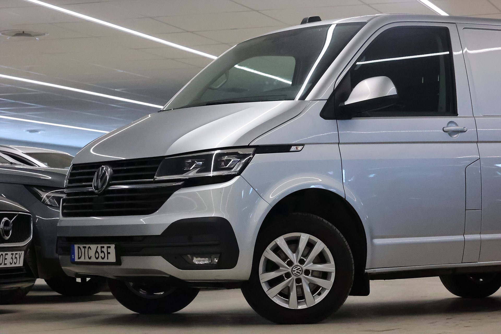 Volkswagen Transporter T30 2.0 TDI 150hk Comfort Drag CarPlay B-Kamera
