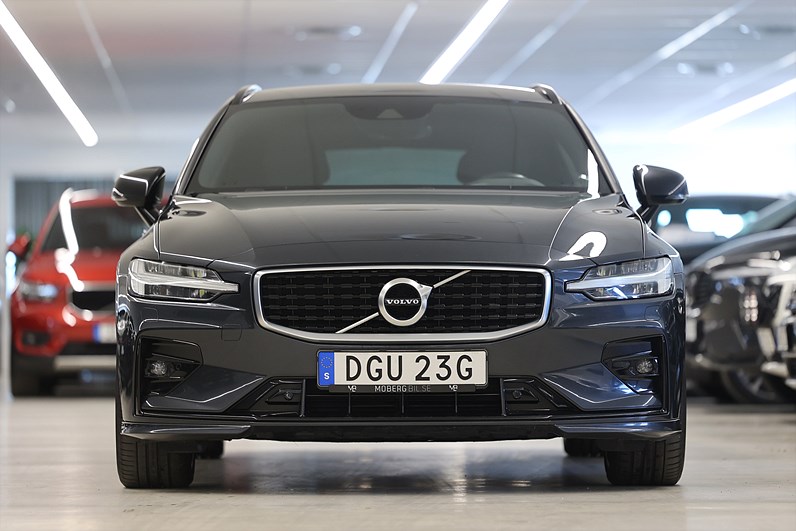 Volvo V60 T5 250hk R-Design Läder Keyless Värmare B-Kamera