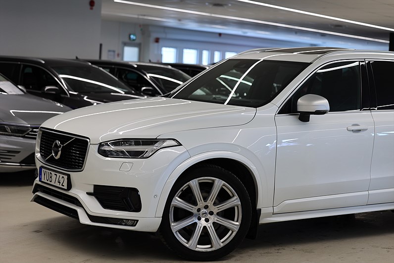 Volvo XC90 T6 AWD 310hk R Design 7-Sits HUD B&W Luft.fjädr Pano