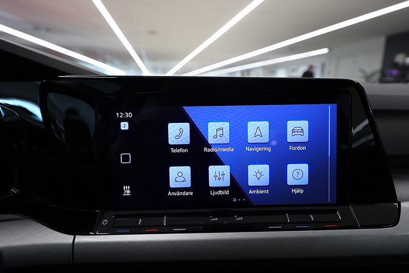 Volkswagen Golf Sportscombi 2.0 TDI 116hk Cockpit Värmare  MOMS