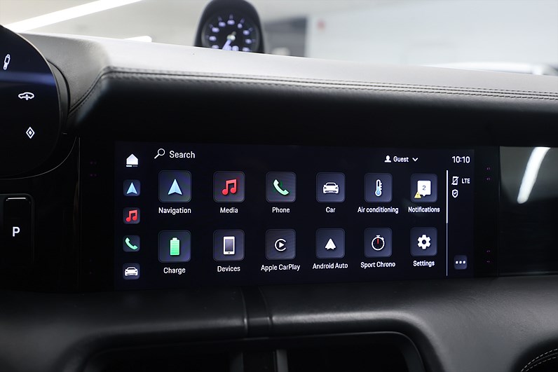 Porsche Taycan 4S Performance 571hk Chrono BOSE Pano