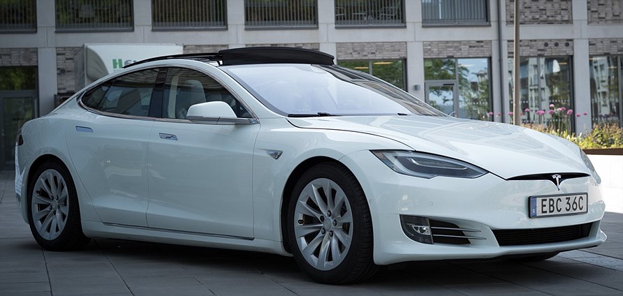 Tesla MODEL S 90D 423 HK FRECHARGE