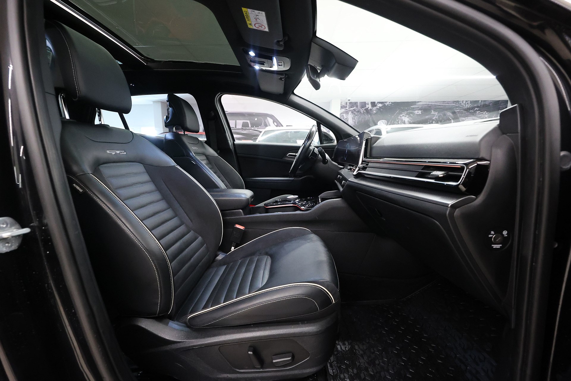 Kia Sportage PHEV 265hk *Inbyteskampanj!* GT Line Pano H/K Navi