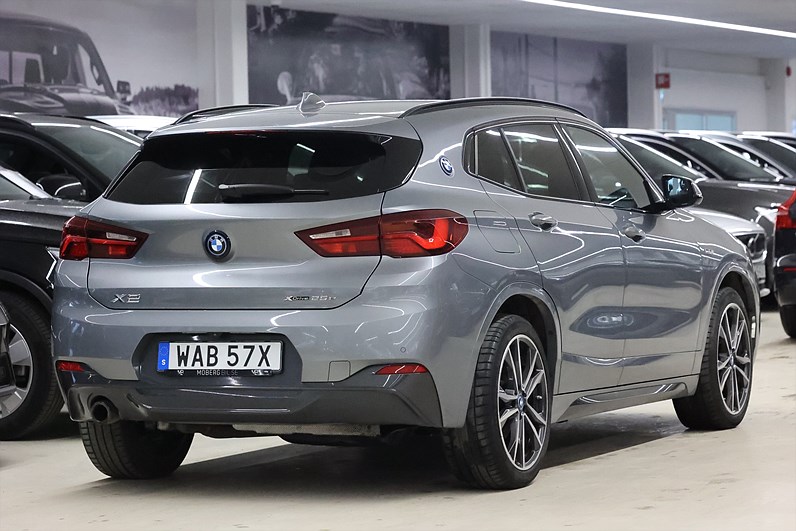 BMW X2 xDrive25e 220hk M Sport Shadow HUD H/K Skinn
