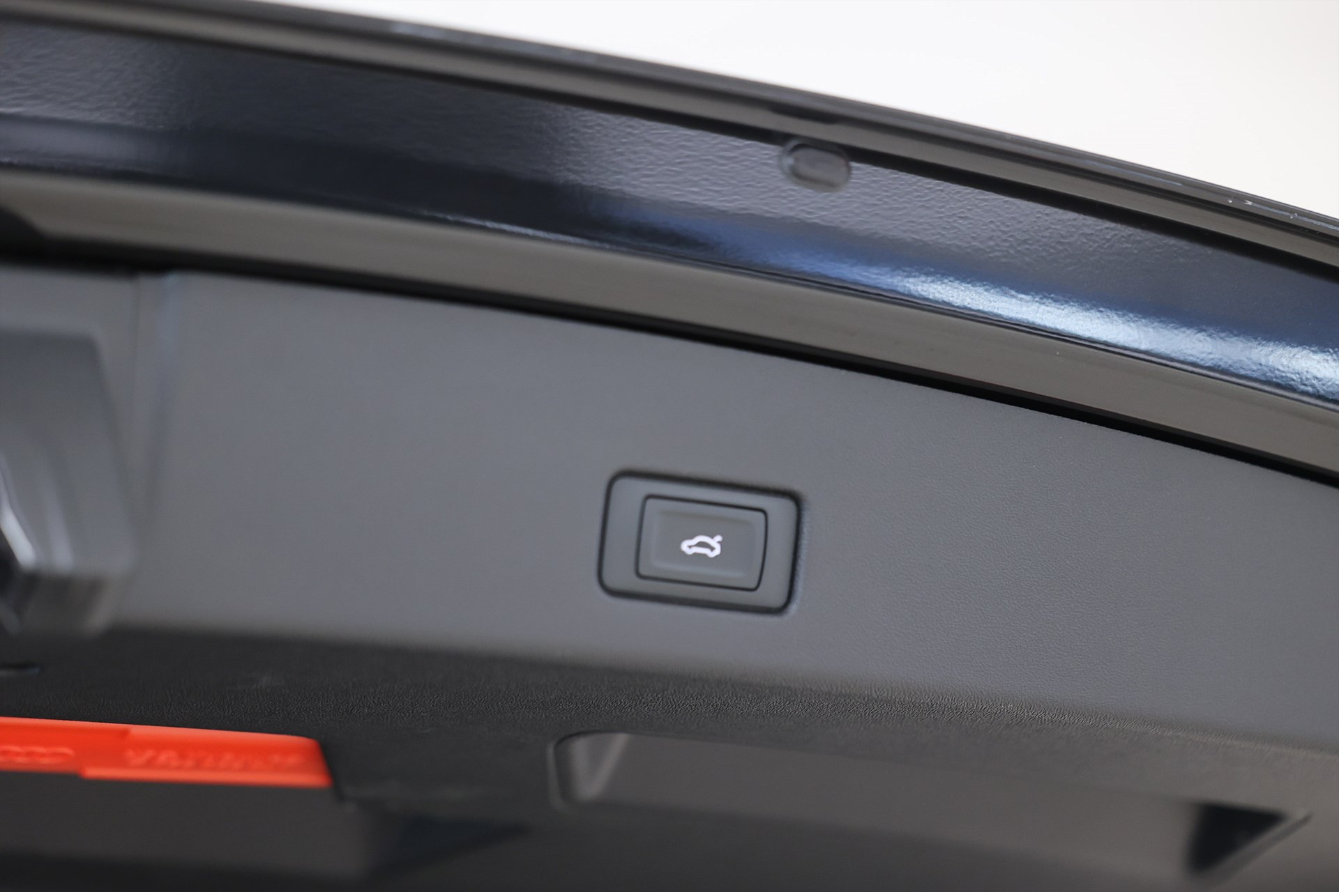 Audi Q4 40 e-tron 204hk Proline Keyless PDC Värmare Carplay MOMS