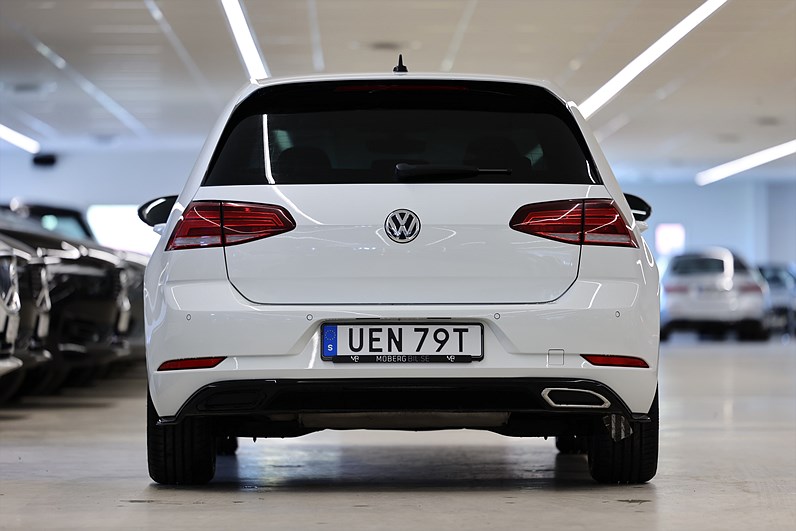 Volkswagen Golf 5-dörrar 1.5 TSI 150hk R Line CarPlay PDC