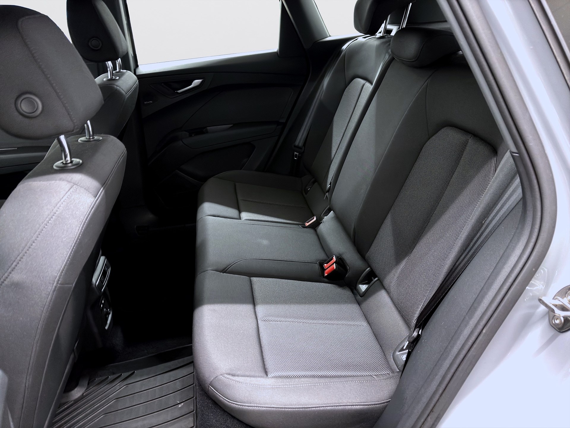 Audi Q4 40 e-tron 204hk Proline SONOS 2 Års Garanti!