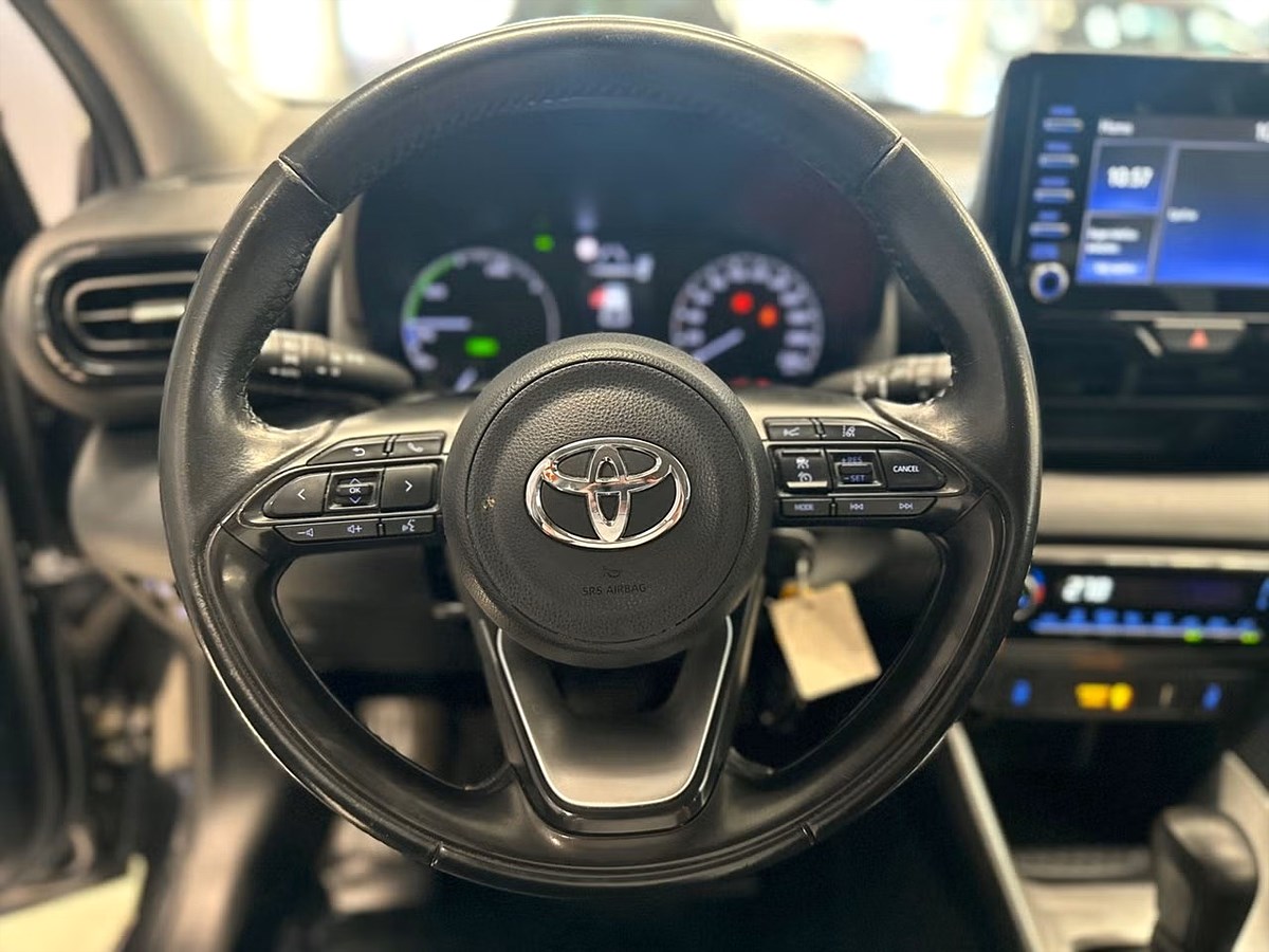 Toyota Yaris – bild 10