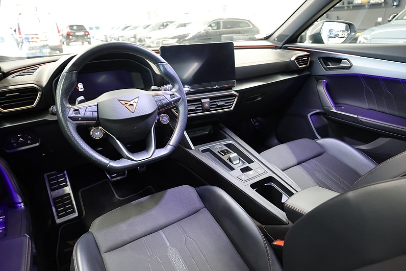 CUPRA Formentor VZ 2.0 TSI 4Drive 310hk Beats Keyless Navi B-Kamera