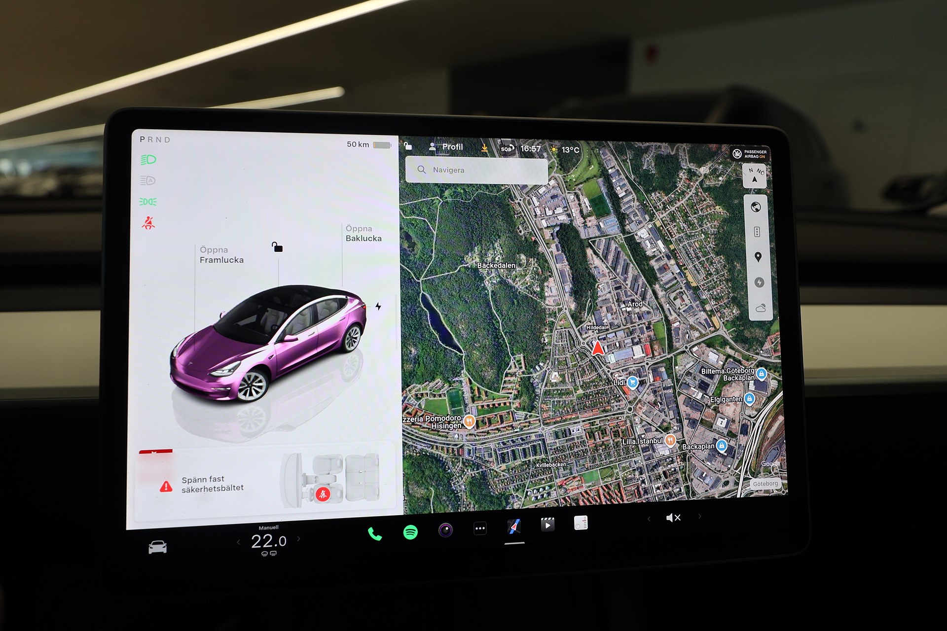 Tesla Model 3 Long Range AWD 440hk AP Pano Läder Navi Drag