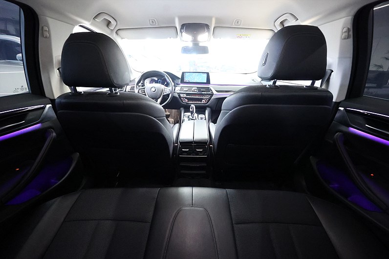 BMW 520d Touring 190hk Sport Line Navi PDC B-Kamera