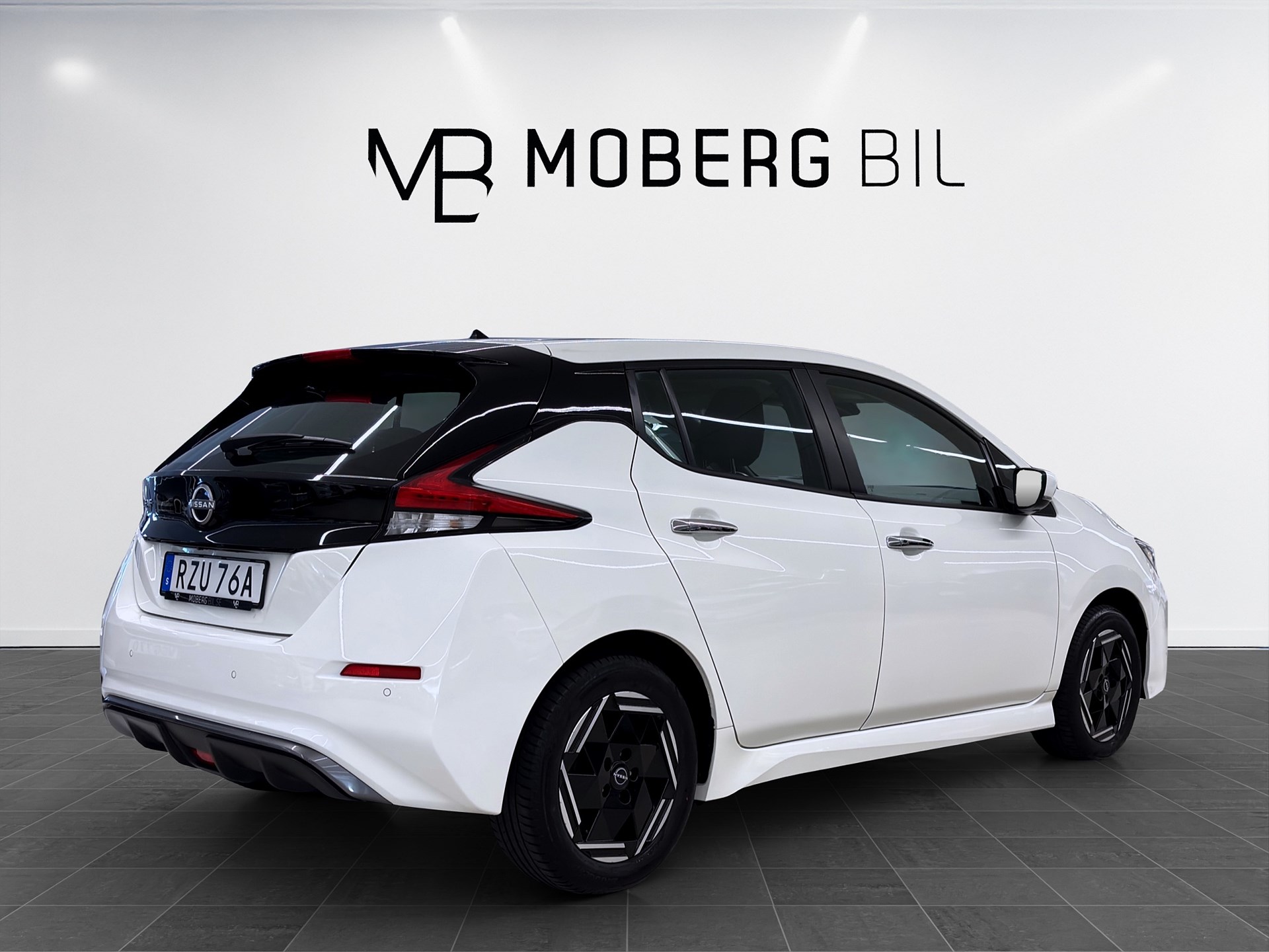 150hk 360 Värmare Keyless PDC Årsskatt 360kr