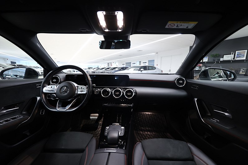 Mercedes-Benz A 250 e 218hk AMG Sport B-kamera MOMS