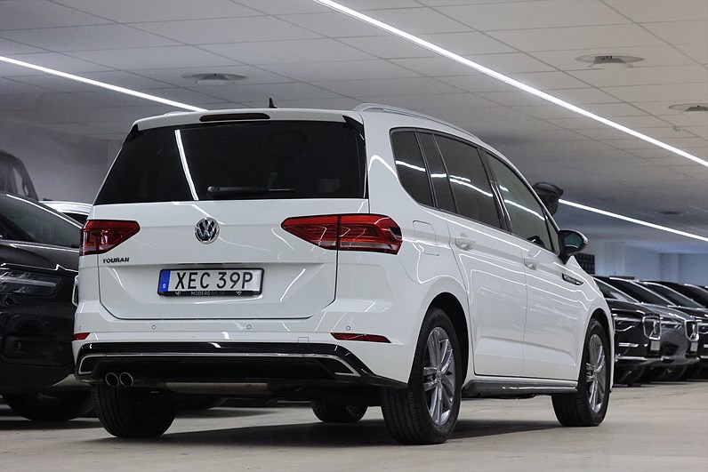 Volkswagen Touran 2.0 TDI 150hk R-Line 7 sits PDC LED MOMS