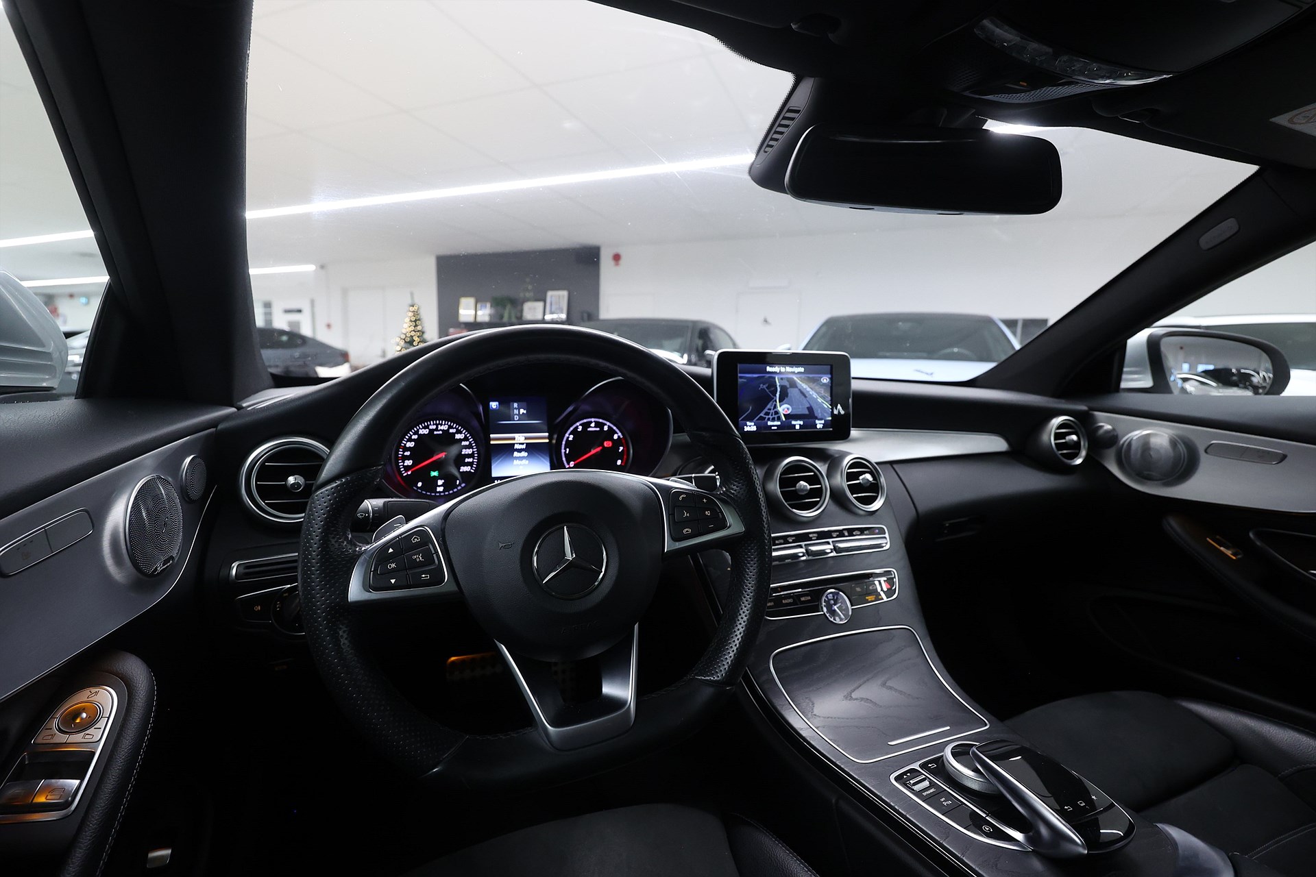 Mercedes-Benz C 300 Coupé 211hk *Hjulkampanj!* AMG Pano Bur
