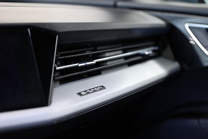 Audi Q4 50 e-tron Sport Edt Quattro Keyless Drag Carplay MOMS